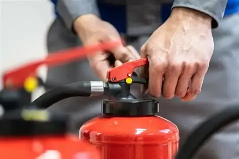Votre extincteur a été utilisé ? Faites-le recharger ou remplacer immédiatement à Marseille dans les Bouches-du-Rhône